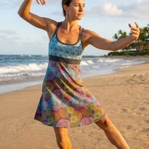 Soybu Multicolor Batik Print Strappy Athletic Dress Size Small Built In Bra